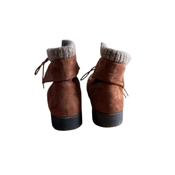 Arizona Yetta Brown Faux Suede Foldover Ankle Lace Boots Womens Size 11 - Picture 4 of 6